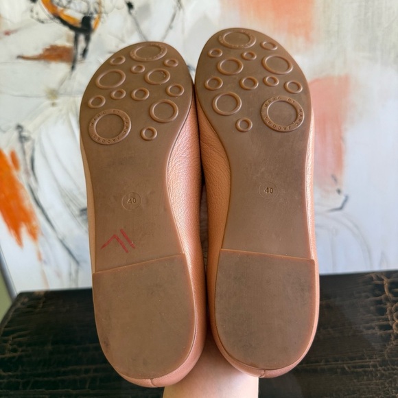 Marc by Marc Jacobs Women's Tan Leather Flats size 40 - Picture 6 of 10